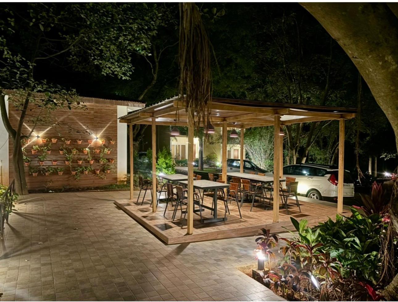 Zeenath Taj Gardens ييلاجيري المظهر الخارجي الصورة